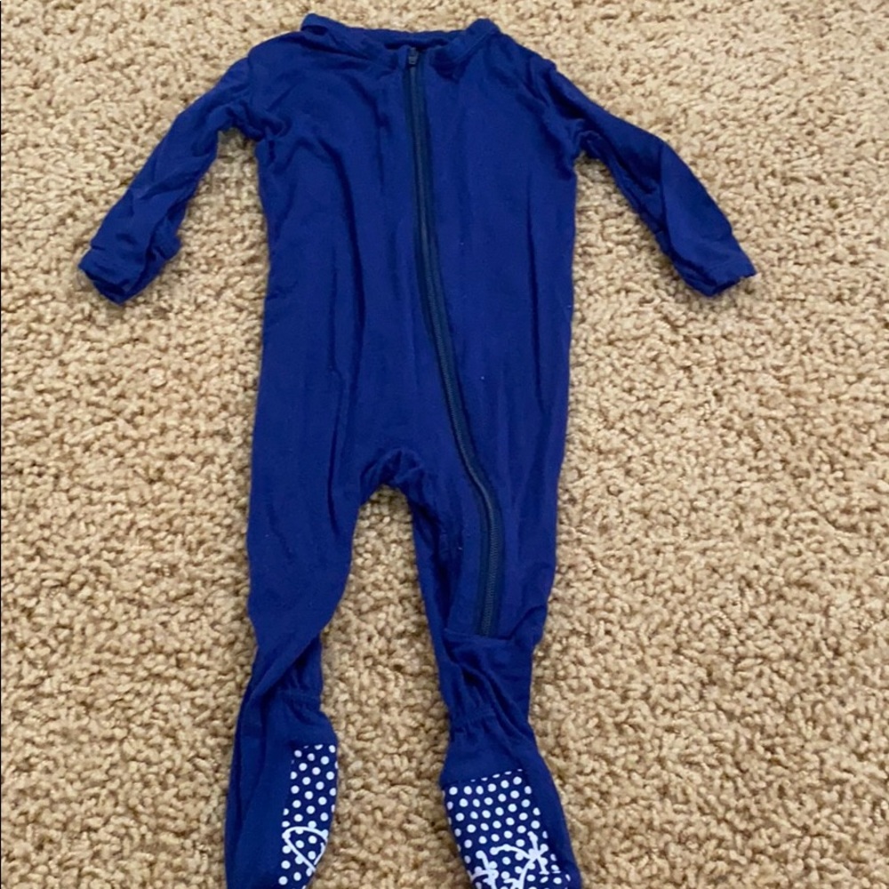 Navy zipper Kickee footie 0-3 months